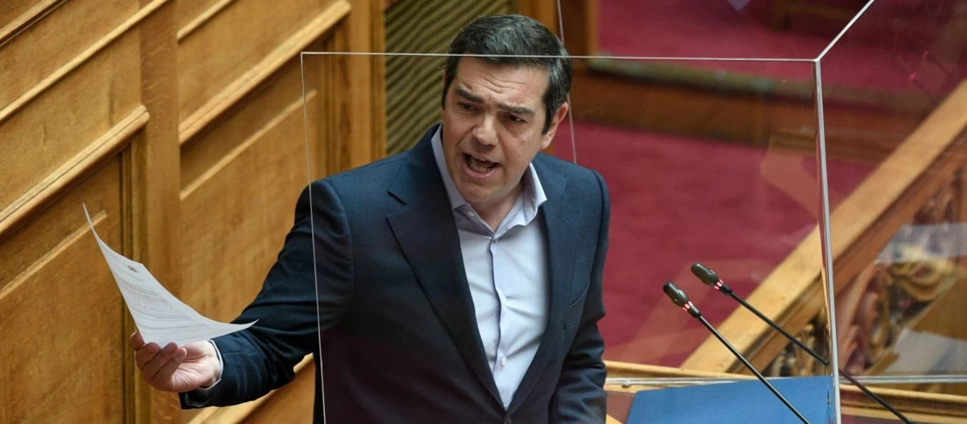 «Πυρά» Α.Τσίπρα στην κυβέρνηση: «Η οικονομία καταρρέει και δίνετε λεφτά στα κανάλια για να σας λιβανίζουν» (βίντεο)